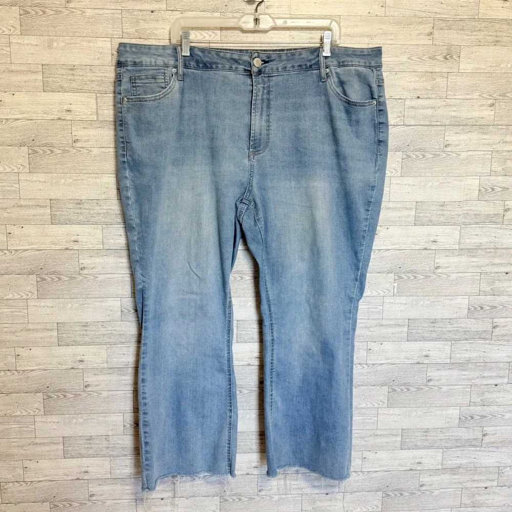 Vanilla Star‎ Womens Jeans Size 22W Light Wash Bootcut Raw Hem Denim Stretch